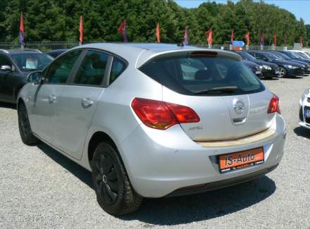 Opel - Astra