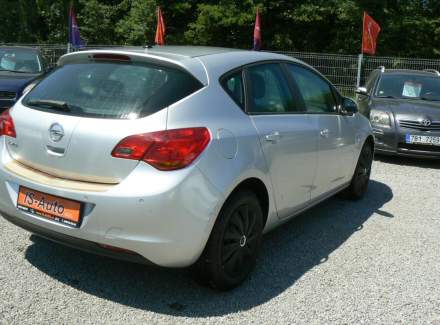 Opel - Astra
