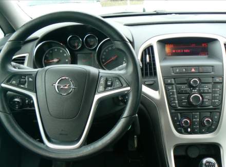 Opel - Astra