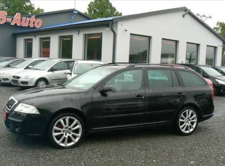 Škoda - Octavia