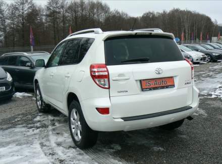 Toyota - RAV 4