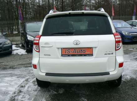 Toyota - RAV 4