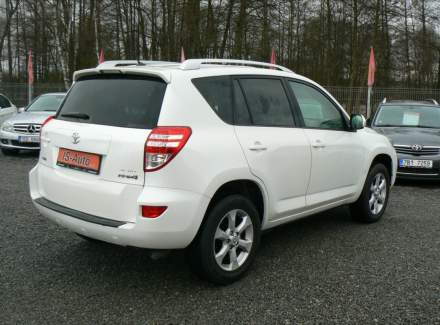 Toyota - RAV 4