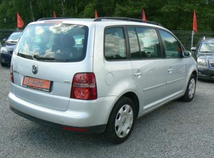 Volkswagen - Touran