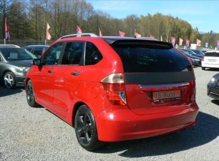 Honda - FR-V