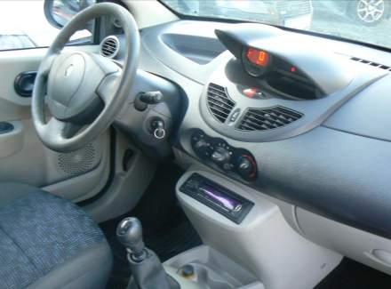 Renault - Twingo