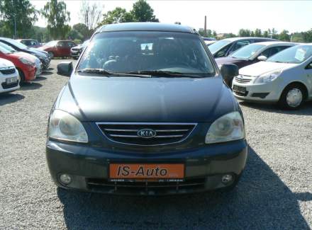 Kia - Carens