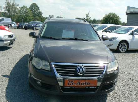 Volkswagen - Passat