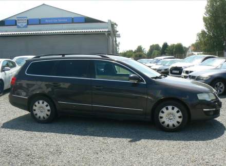 Volkswagen - Passat