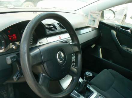 Volkswagen - Passat