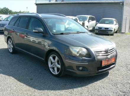 Toyota - Avensis