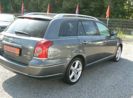 Toyota - Avensis