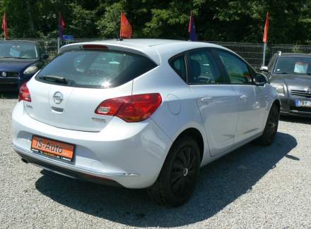 Opel - Astra