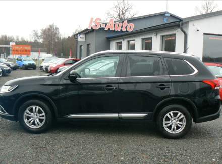 Mitsubishi - Outlander