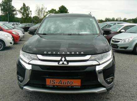 Mitsubishi - Outlander