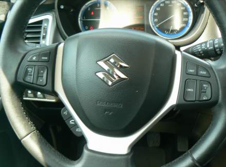 Suzuki - SX4