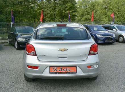 Chevrolet - Cruze