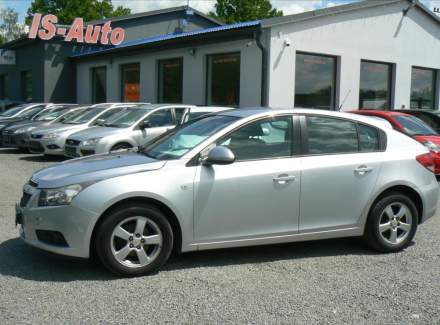 Chevrolet - Cruze