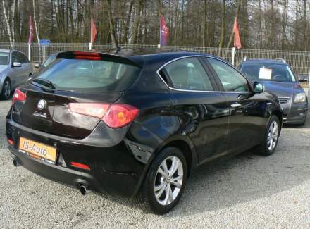 Alfa Romeo - Giulietta