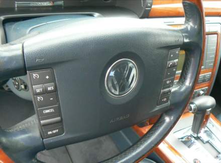 Volkswagen - Phaeton