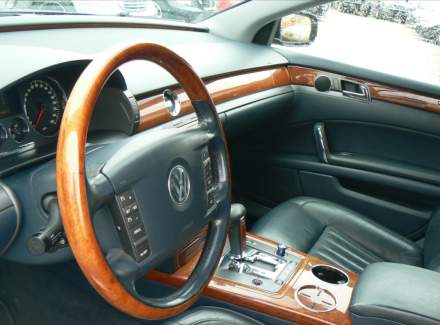 Volkswagen - Phaeton