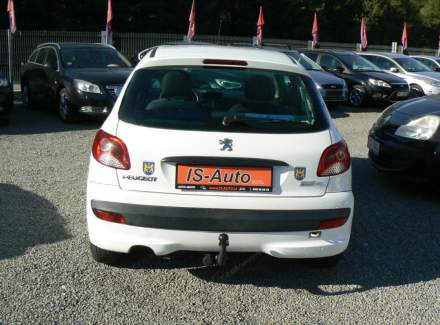 Peugeot - 206
