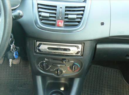 Peugeot - 206