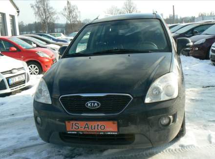 Kia - Carens