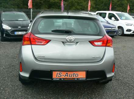 Toyota - Auris