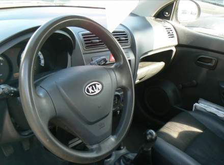 Kia - Picanto