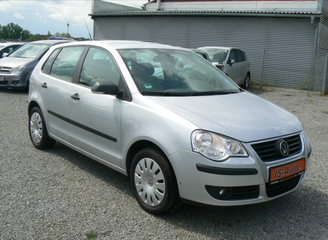Volkswagen - Polo