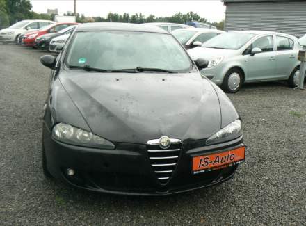 Alfa Romeo - 147