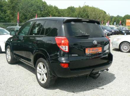 Toyota - RAV 4