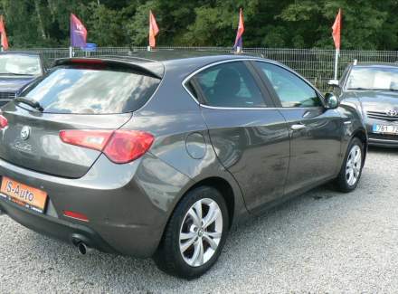 Alfa Romeo - Giulietta