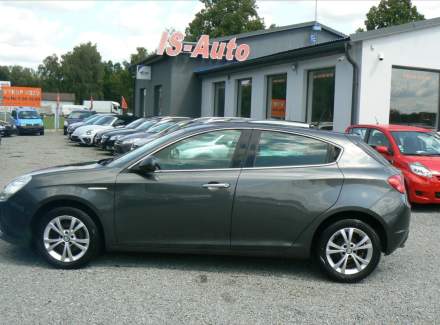 Alfa Romeo - Giulietta