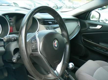 Alfa Romeo - Giulietta