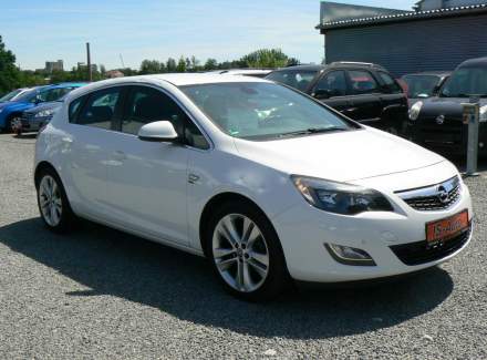 Opel - Astra