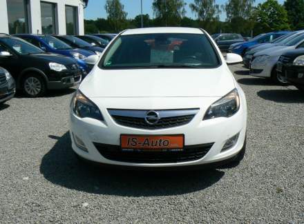 Opel - Astra