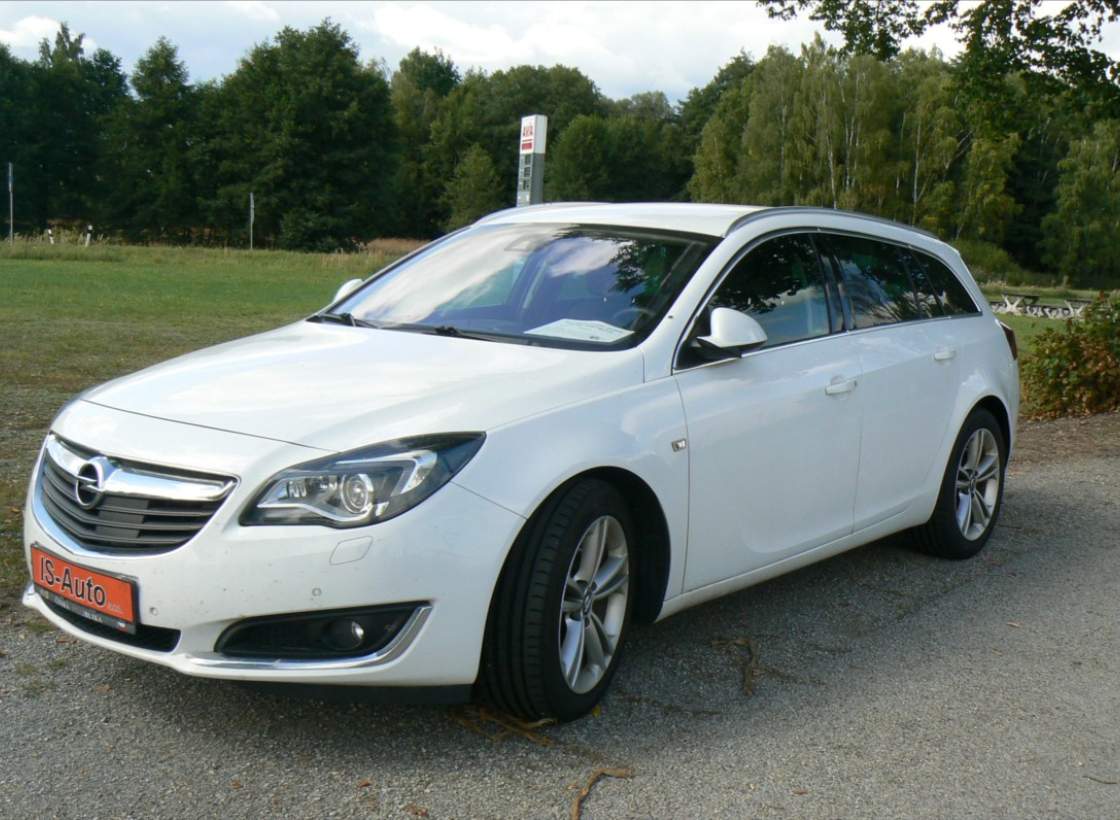 Opel - Insignia
