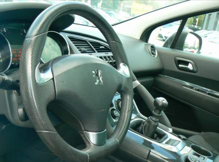 Peugeot - 3008