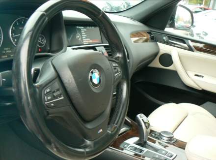BMW - X3