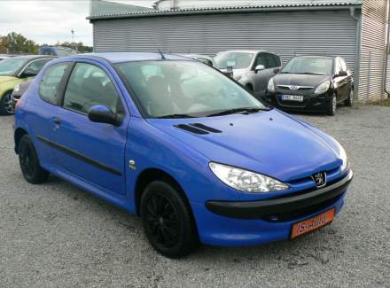 Peugeot - 206