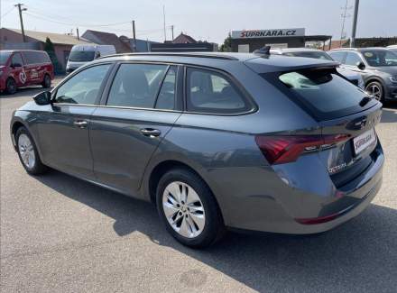 Škoda - Octavia