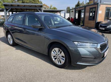Škoda - Octavia