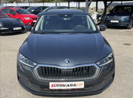 Škoda - Octavia
