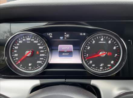 Mercedes-Benz - E-class