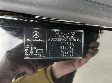 Mercedes-Benz - E-class