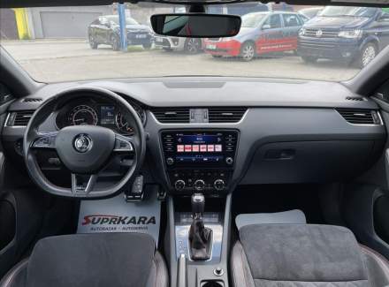 Škoda - Octavia
