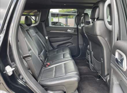 Jeep - Grand Cherokee