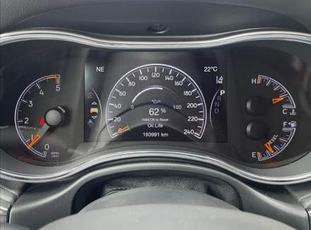 Jeep - Grand Cherokee